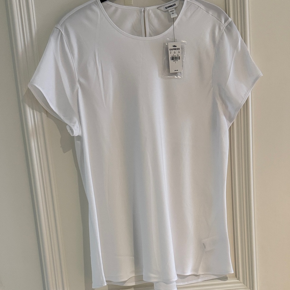 Express White Short Sleeve Tee